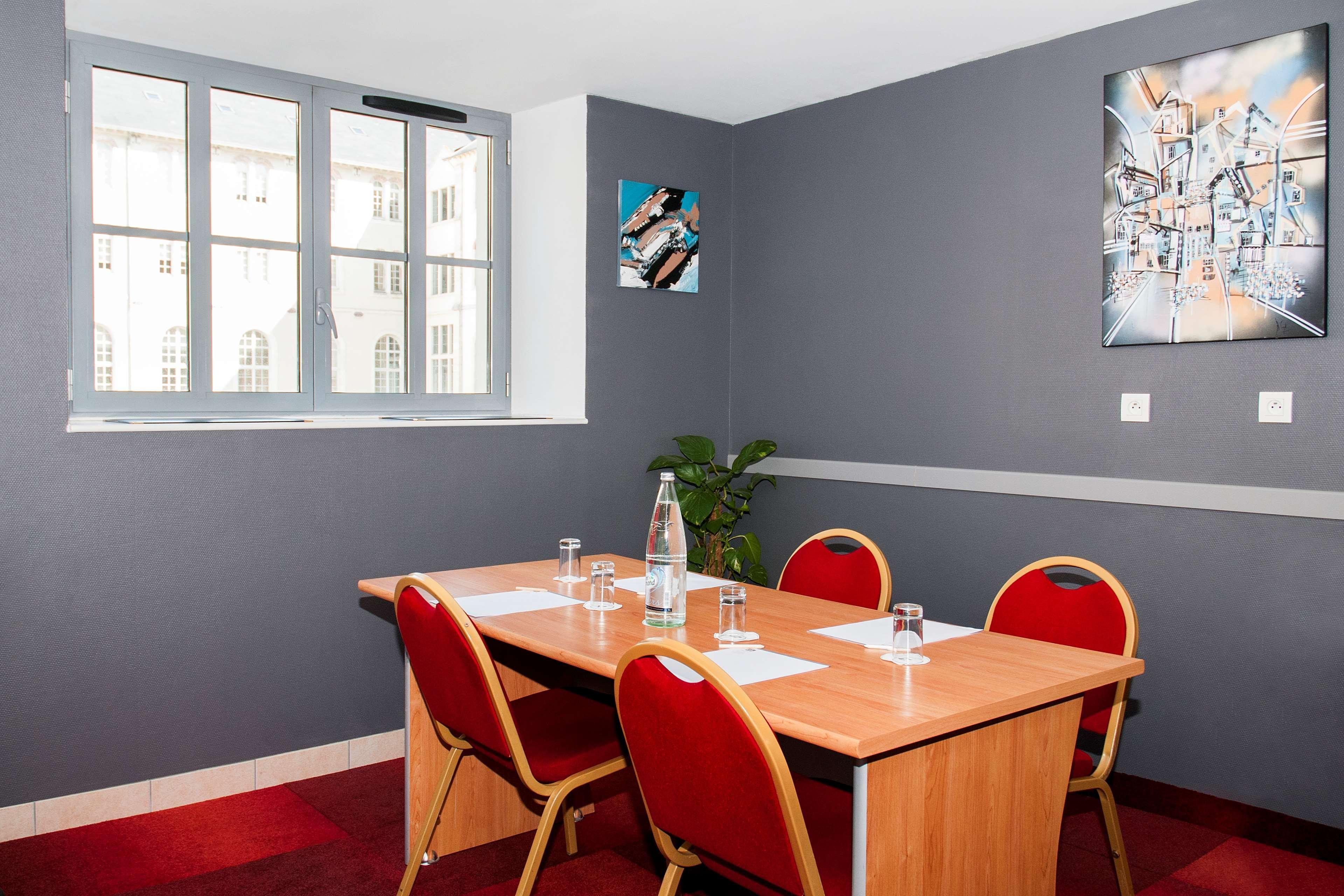 科尔伯特贝斯特韦斯特优质酒店 Châteauroux 外观 照片