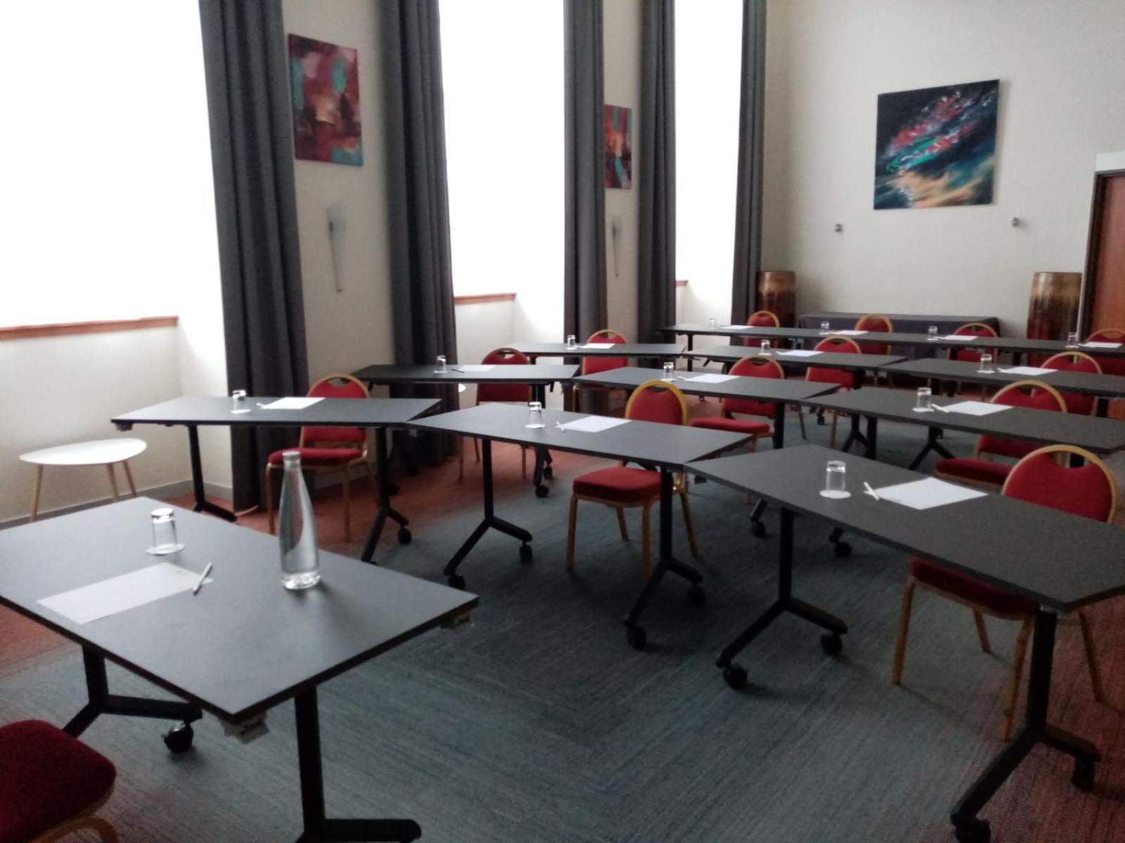 科尔伯特贝斯特韦斯特优质酒店 Châteauroux 外观 照片